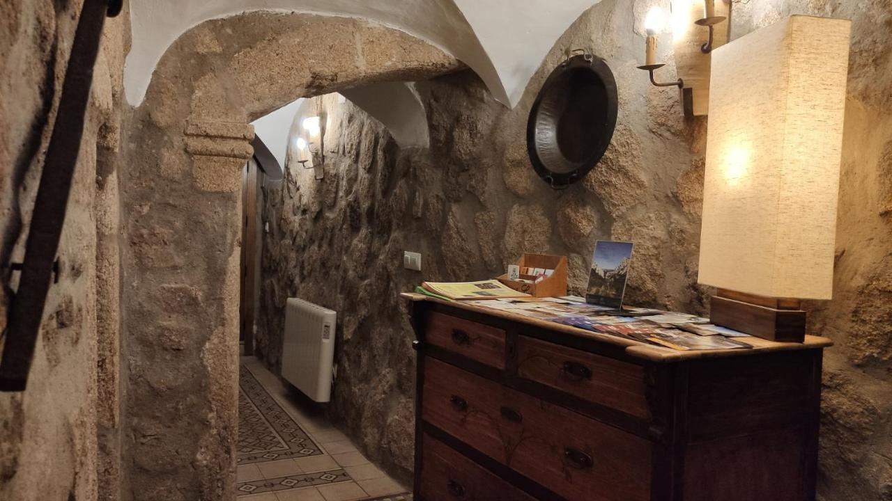 Apartamentos Rurales La Casa De Luis Santa Cruz de la Sierra 外观 照片